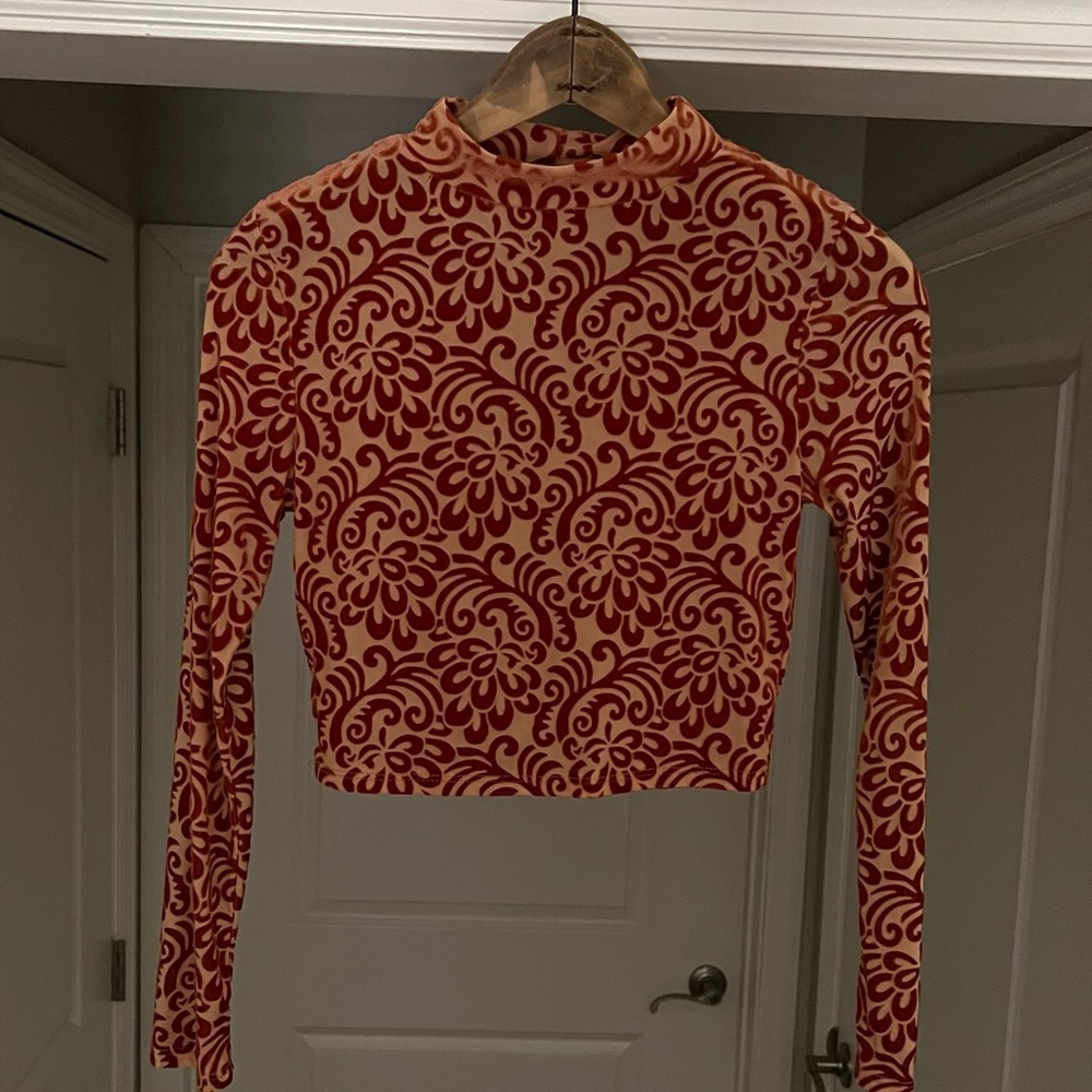 Milky Way Burt Orange Crop Top Size Medium - Picture 11 of 11